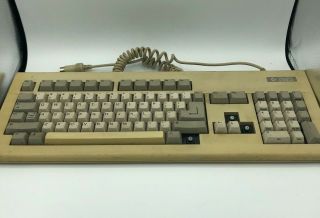 Vintage Commodore Amiga Kkq - E94yc A2000 A2000hd A2500 Keyboard