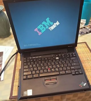 Vintage Laptop Ibm Thinkpad Type 2690 A20p - Series Laptop Windows 2000 Sp3
