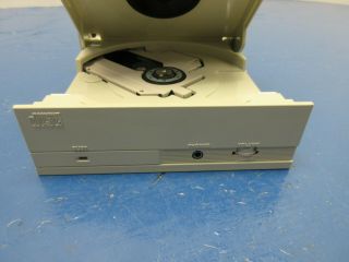 Mitsumi CRMC - LU005 - S 4x IDE Internal CD - ROM Drive 2