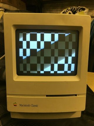 Vintage Jan 1991 Apple M0420 Macintosh Classic 9 " Display Computer Only Parts