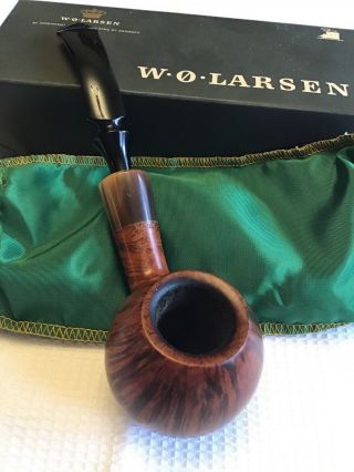 Vintage W.  O.  Larsen Made In Denmark Estate Pipe