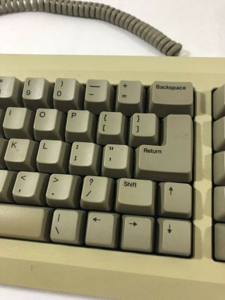 1989 Apple Macintosh Plus Mac Keyboard Model M0110A 3