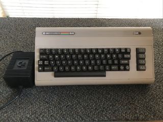 Vintage Commodore 64 C64 Computer & Power Supply - Doesn’t Power On -