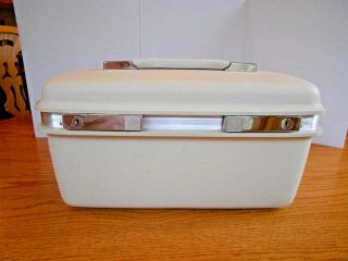 Vintage Samsonite Saturn Makeup Train Case Carry On Luggage Ivory W/tray & Bag