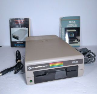 Commodore 64 Computer 1541 Disk Drive,  Manuals & Cables Powers Up See Pictures