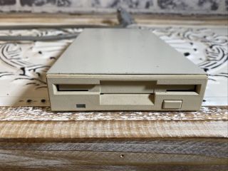 Commodore Amiga 3.  5” Floppy Disk Drive - Good