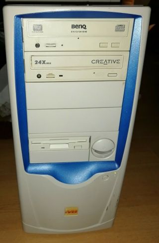 Desktop Vintage Windows 98 Se Pentium 4