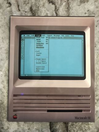 Macintosh SE folder - Vintage Apple Computer Steve Jobs Mac 1987 2