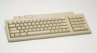 Vintage Apple Keyboard Ii For Macintosh Iigs Adb Apple Desktop Bus Mac M0487