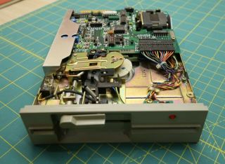 Ibm Yd - 380 Type 1711 1.  2mb 5.  25 " Internal Floppy Drive Pulled From 5170 Pc At