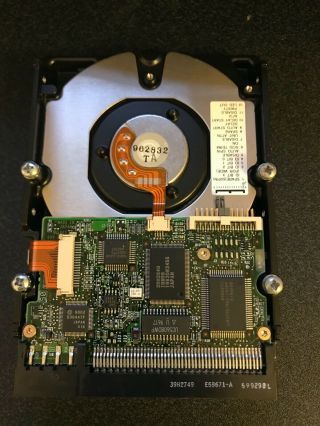Apple Internal 2 GB 3.  5 inch 50pin OEM SCSI Hard Disk Drive HDD 2
