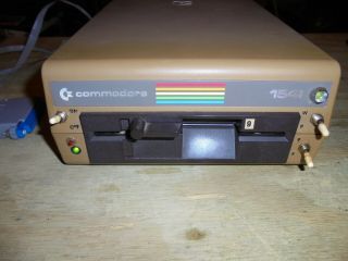Commodore 1541 5 1/4 " Floppy Drive For Commodore 64