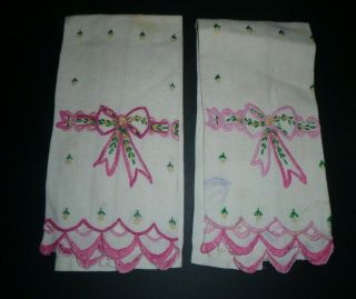 Vintage Pair Hand Embroidered Fine Linen Guest Towels Pink Bow