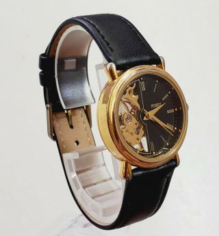 Rare,  Unique Unisex Vintage Mechanical Watch Fossil 17jewels.  Skeleton.  Midsize