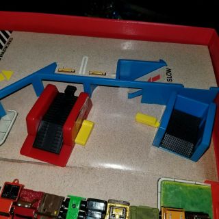 Vtg Micro Machines Service Station Center Playset Case Galoob 1987 & 12 Vehicles 3