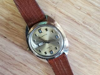 Vintage 1970 ' s Timex Q Men ' s Day Date Watch Gold Plated RUNS 3