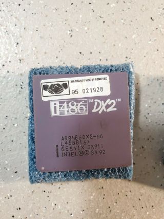Vintage Intel I486 Dx2 - 66 A80486dx2 - 66 Cpu Processor Sx911 I66 Gold Like