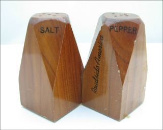 Roadside America Wood Salt And Pepper Shakers Vintage Souvenir Wooden