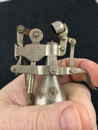 Patent 1912 CAPITOL Steele & Johnson Table Lighter - Unusual Mechanism 4
