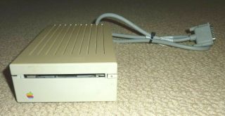 Apple 3.  5 " Floppy Disk Drive Model A9m0106
