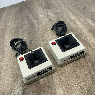 TRS 80 Deluxe Joystick Set of 2 Computer Controller 26 3012A Radio Shack Tandy 3