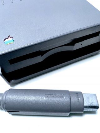Apple Macintosh Hdi - 20 External 1.  4mb Floppy Disk Drive