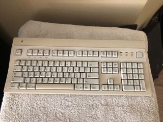Apple Macintosh Extended Keyboard Ii M3501