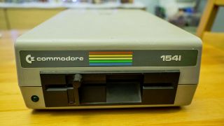 Commodore 1541 External Floppy Disk Drive 5.  25 For Commodore 64 C64