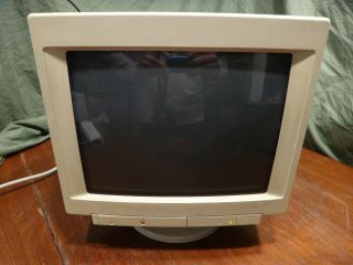 Vintage - Apple Multiple Scan 15 Display - Computer Monitor - M2943