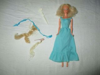 Vintage Barbie Doll - Mod Era Deluxe Quick Curl Barbie 9217
