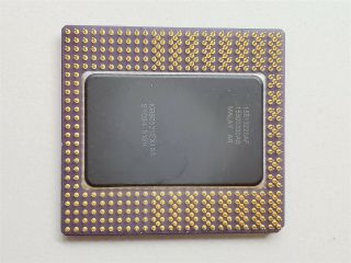 Vintage Intel Pentium Pro SY034 Gold Top Pinned Ceramic CPU Processor 2