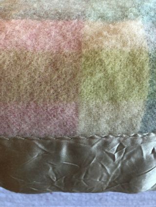 Vintage Chatham Blanket Wool? Pastel Blue Pink Green Plaid Satin Border (004es)
