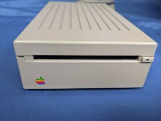 Apple 3.  5 " 800k External Floppy Disk Drive A9m0106