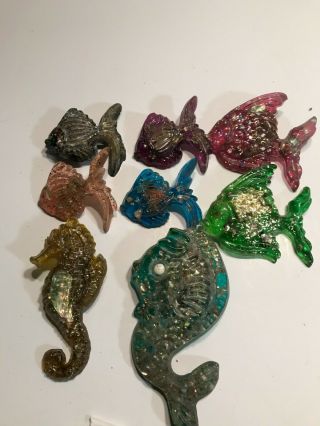 Set Of 8 Fish / Seahorse Resin Plastic Colorful Wall Decorations Vintage,