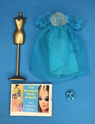 Vintage Dawn Doll Fashion Outfit Party Puffery 712 Dress,  Shoes,  Booklet & Form