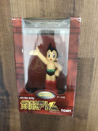 1998 Vintage Astro Boy Figure By Tomy Tezuka Productions Japan With Case Toho