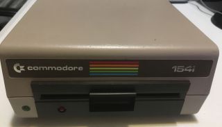 Vintage Commodore 1541 5.  25 " Floppy Disk Drive.