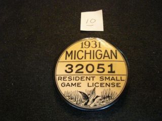 1931 Vintage Michigan Resident Small Game Hunting License Badge Pin Back Bastian