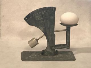 Vintage Oakes Mfg Co Inc Tipton Indiana No.  20 - S Egg Scale Galvanized Metal