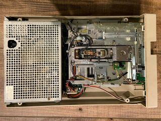Commodore 1571 Disk Drive - For Repair Or Parts