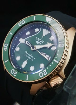 Skx Submariner Divers Watch - Seiko Nh36 Movement,  Brian May Dial Rose Gold Case