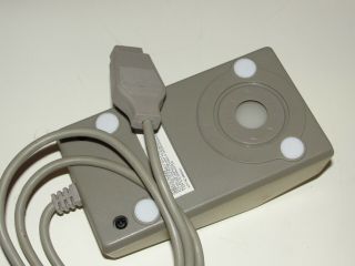 Vintage Contriver Technology 2 - Button Mouse for Commodore 64 Computer 2