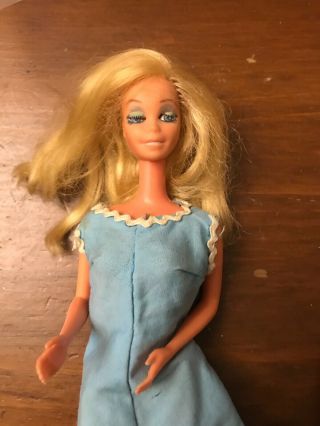Vintage Mattel Winking Barbie Doll With Blue Dress Blonde Hair