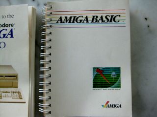 Vtg Books Introduction to the Commodore Amiga 2000 Computer,  Amiga Basic 3