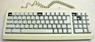Vintage Apple Keyboard Model M0110a Made In Japan Not Missing Keys