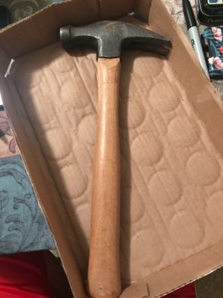Vulcan Dynamic Straight Claw Hammer,  1 Lb Head Vintage