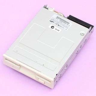 Samsung Sfd - 321b /lea 3.  5” 1.  44mb Floppy Disk Drive Fdd &