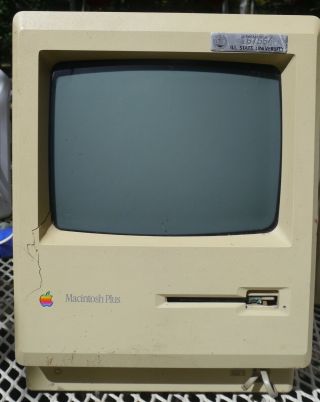 Vintage Apple Macintosh Plus Desktop Computer - M0001a Parts Only