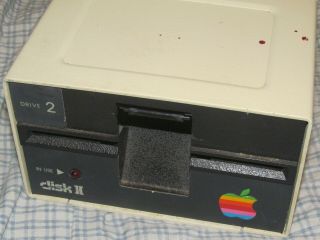 Apple 5.  25 " Disk Ii Drive A2m0003 (non -,  Drive 2 Marked,  Red Label)