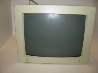 Apple Monochrome Monitor Model A2m6016 Powers Up,